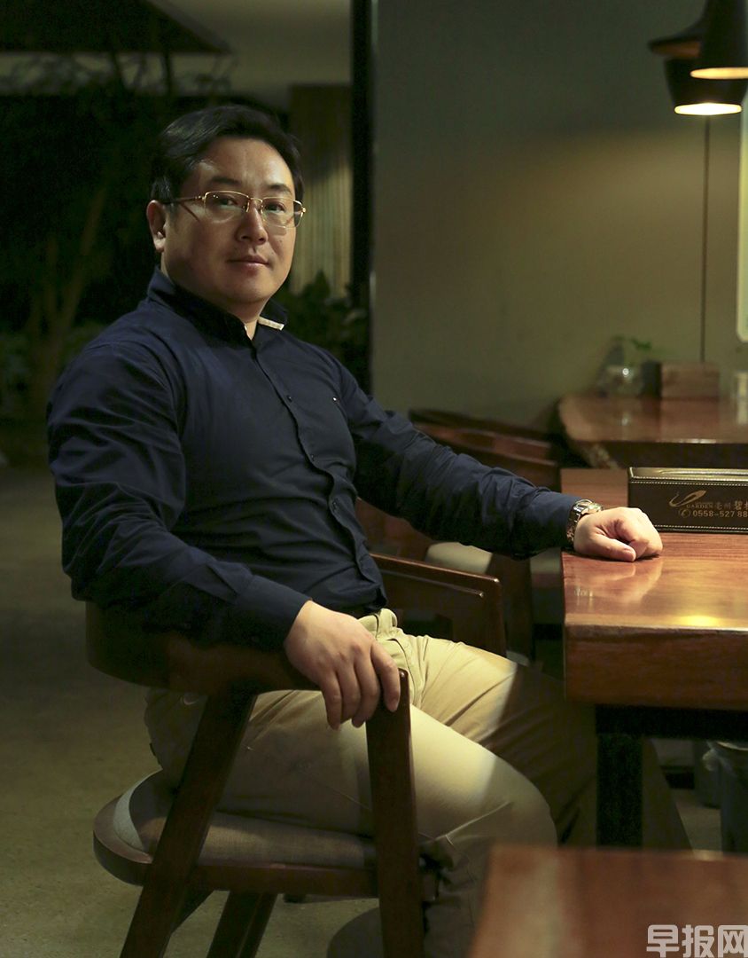 陈钳 济南市医养健康产业协会副会长(图2) 陈钳个人照1.jpg