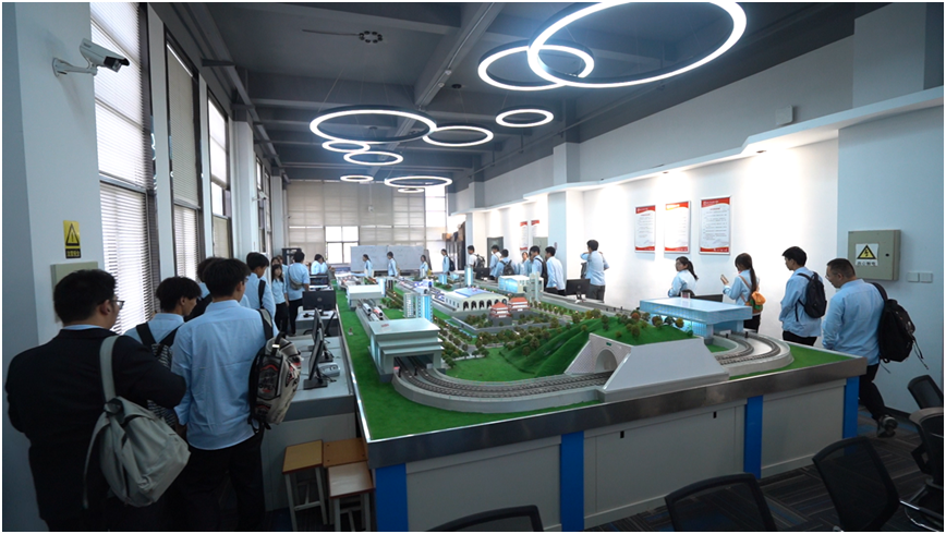 WBcqIRrLOJtFzOA5.png image.png