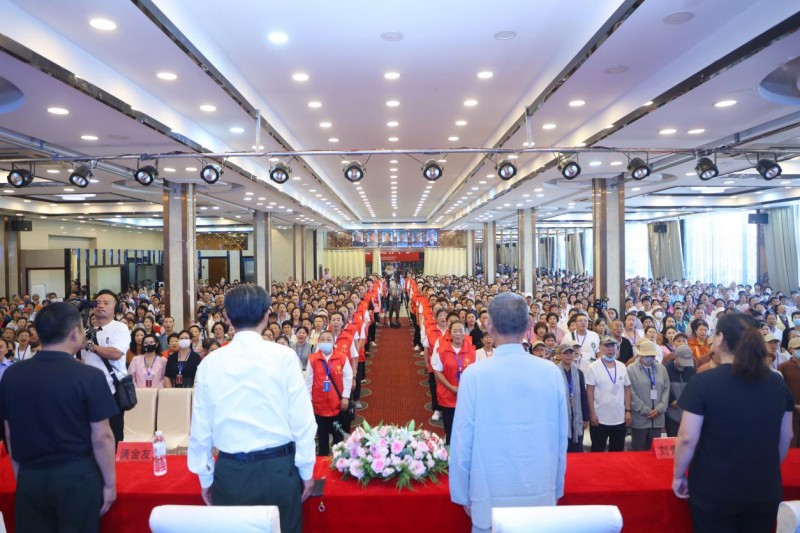 “军民共建 真诚服务” 庆祝新中国成立七十五周年国学论坛联谊会在廊坊隆重举行(图3) “军民共建 真诚服务” 庆祝新中国成立七十五周年国学论坛联谊会在廊坊隆重举行(图3)