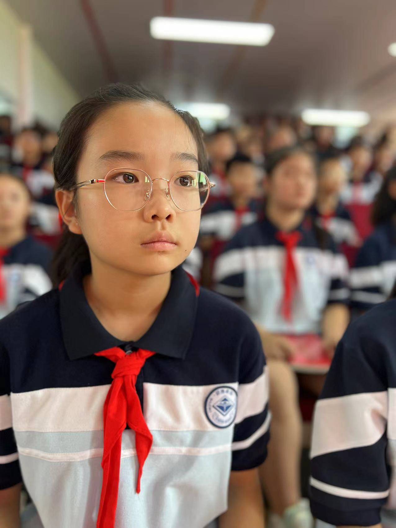 《我心向党》进校园,在校园中传承和弘扬爱国主义(图7) 《我心向党》进校园,在校园中传承和弘扬爱国主义(图7)